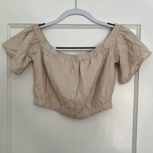 Abercrombie and Fitch - linen off the shoulder crop top - size XS - new with tag